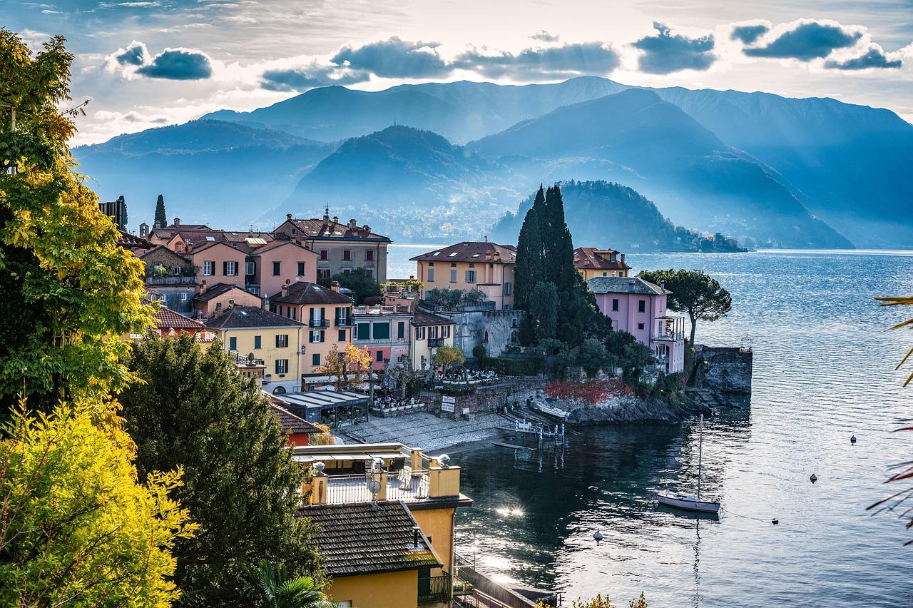 Milan and the Lakes