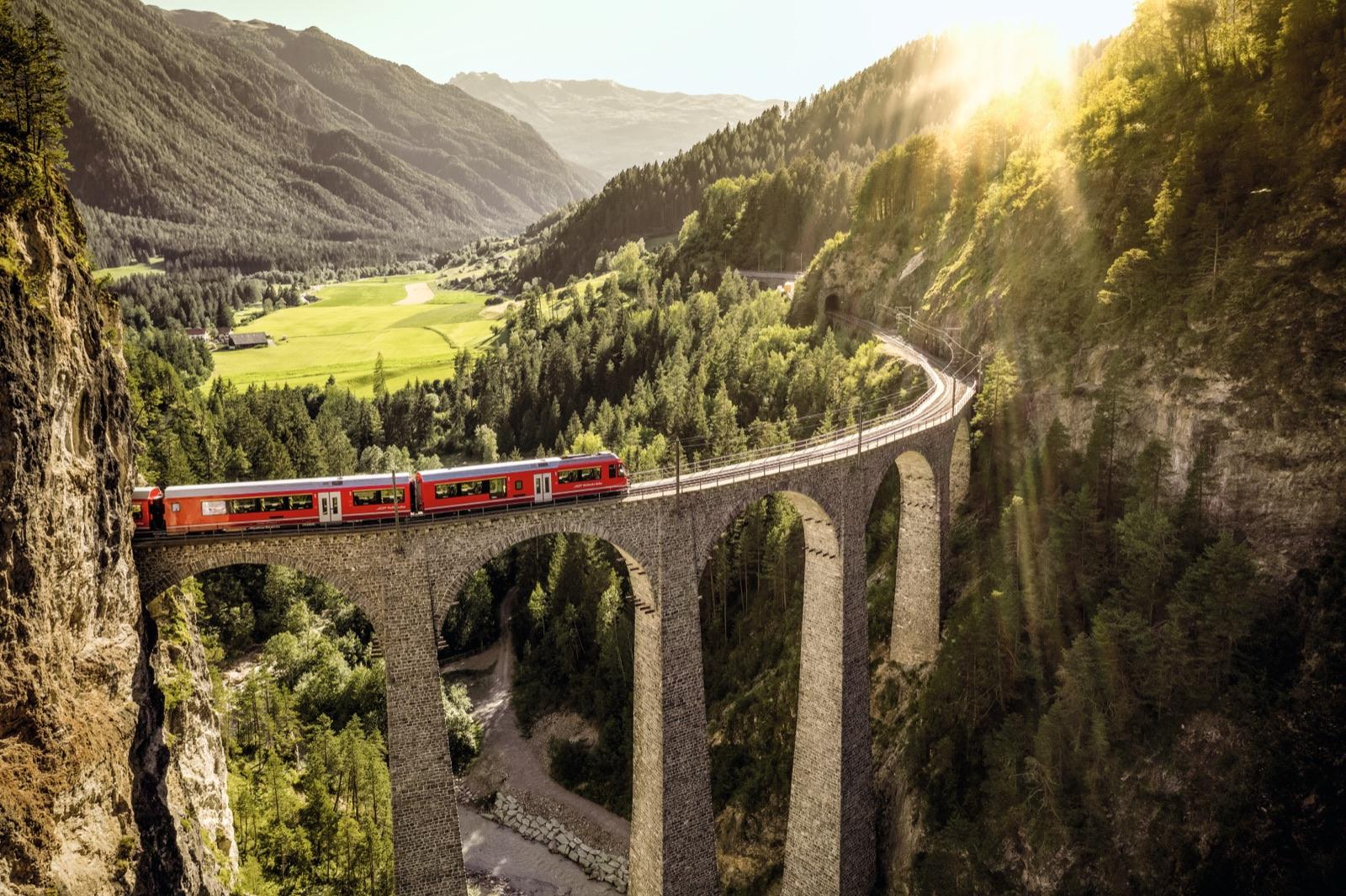 Scenic railways